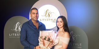 PNG Jewellers announces its next phase of growth for Litestyle by PNG with the appointment of Sara Tendulkar as Brand Ambassador. (L-R Dr. Saurabh Gadgil, CMD, PNG Jewellers, Sara Tendulkar)