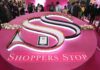Shoppers Stop sets Guinness World Records title for longest line of lipsticks